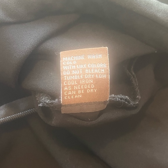 J. McLaughlin Black Rayon Blend Side Zip Crop Pants Size 8 Amelia Cloth (?) VGUC - Picture 8 of 10